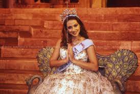 Buy A NAMASTE FROM IRENE SKLIVA SELECTED AS MISS WORLD Pictures ...