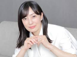 前田敦子が“恋愛間違えがちな衣装デザイナー”に 『もっと超越した所へ。』クリエイティブ感満載の新場面写真解禁 - 映画 - ニュース ｜クランクイン！